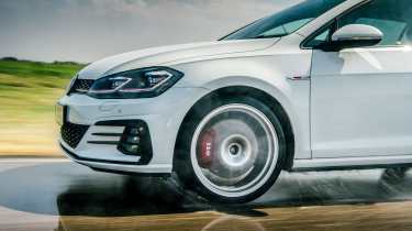 Michelin Pilot Sport 4